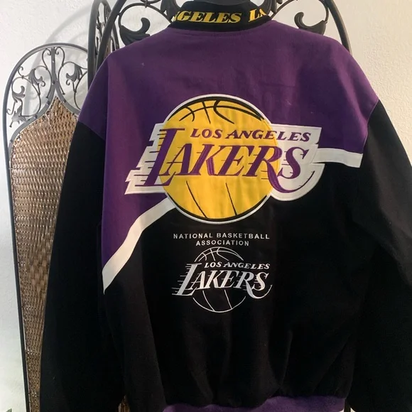 Men’s Lakers Jacket - Picture 3 of 15